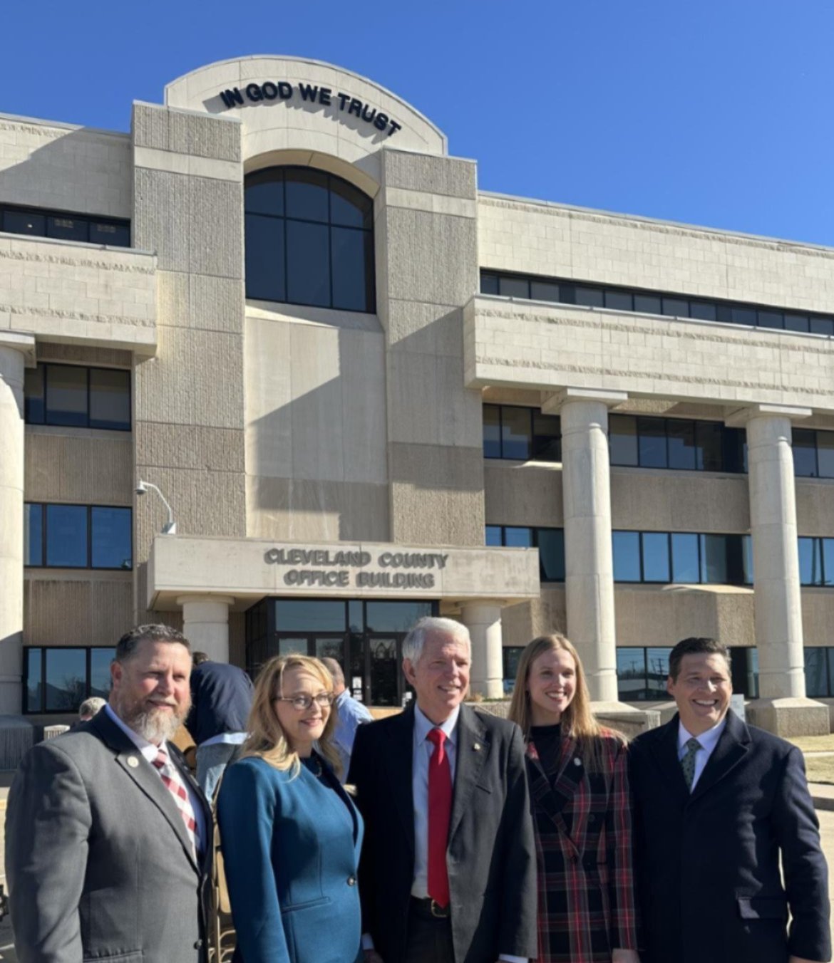 David Barton and Courthouse with 